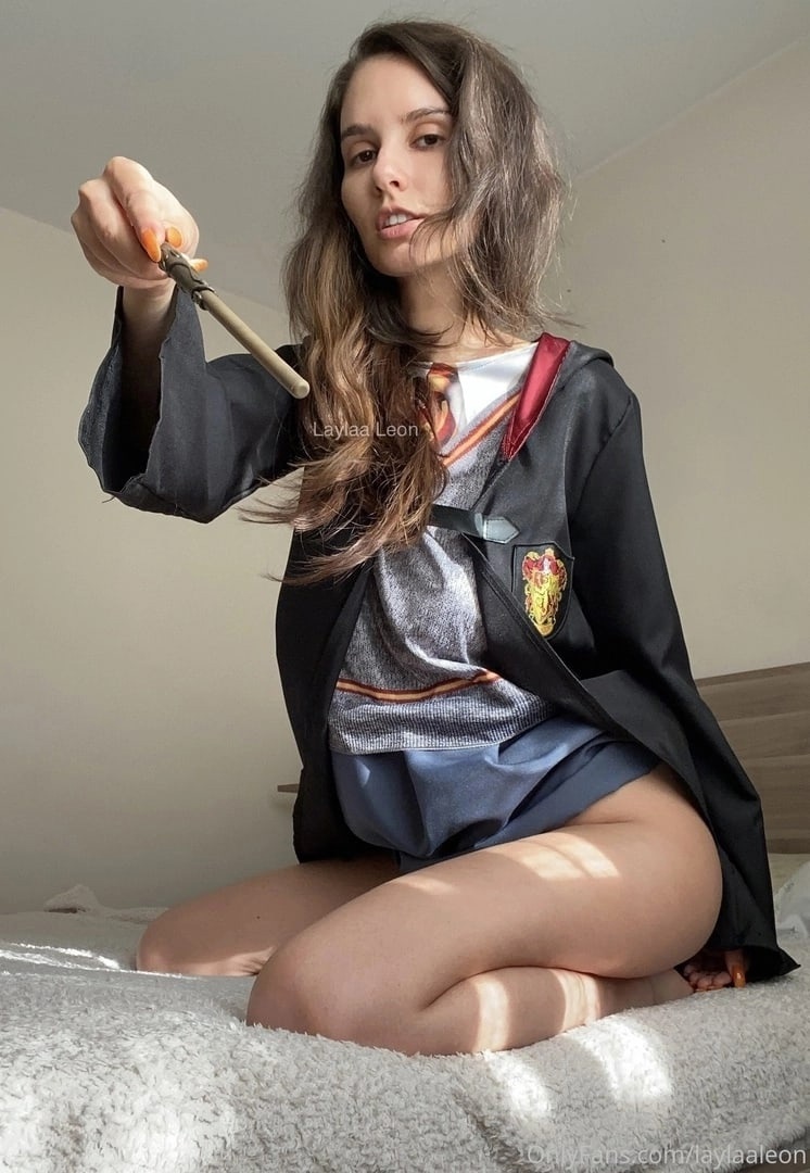 Sexy students Hogwarts cosplay 